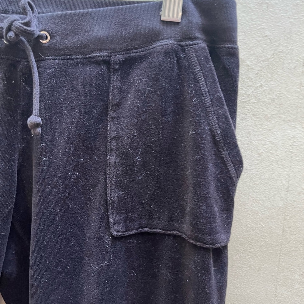Juicy couture Lowrise bell bottom velour pants size medium - Picture 12 of 12